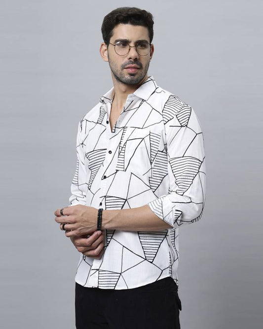 Men Slim Fit Graphic Print Casual Shirt