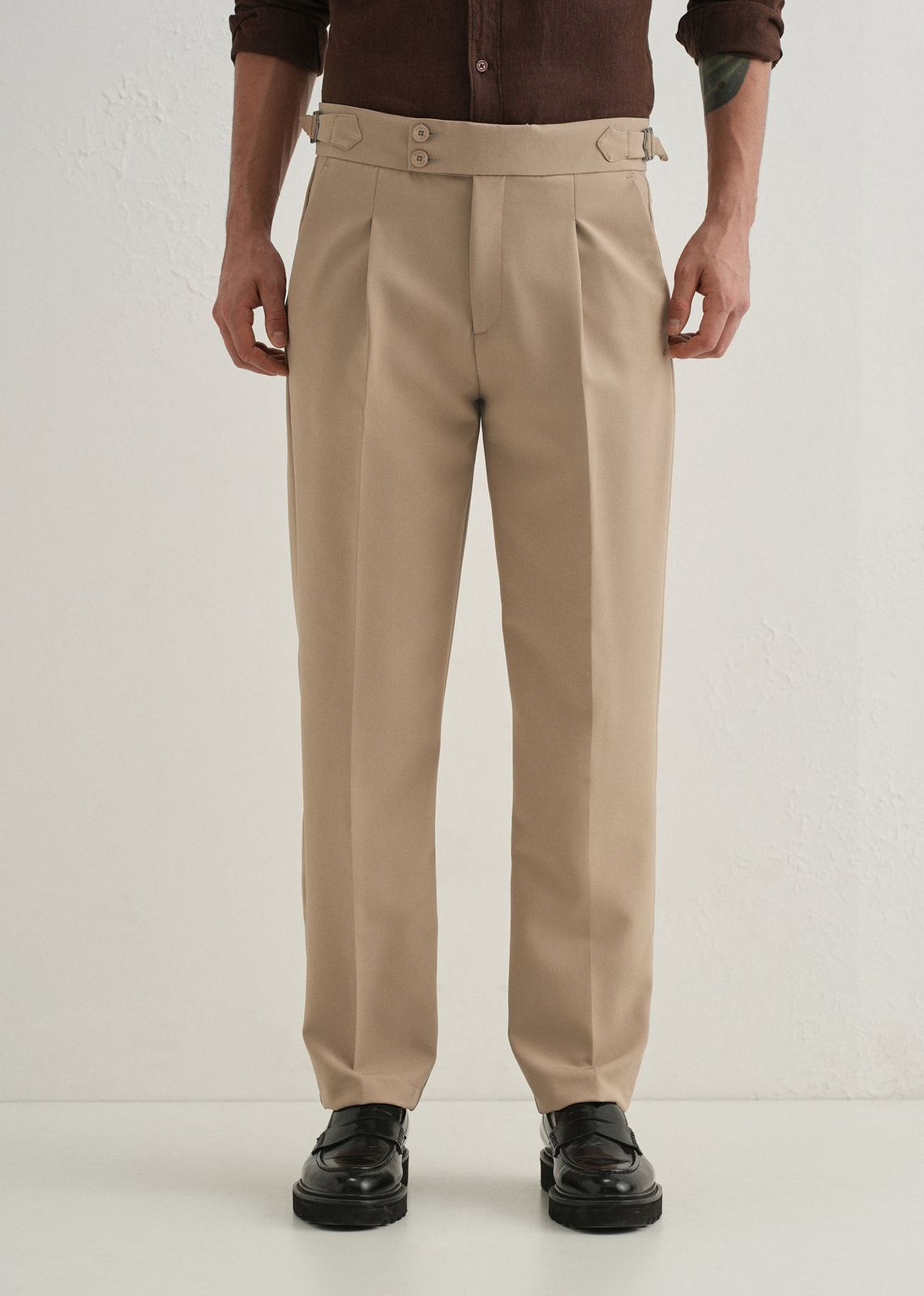 Straight Fit Men Khaki Trousers