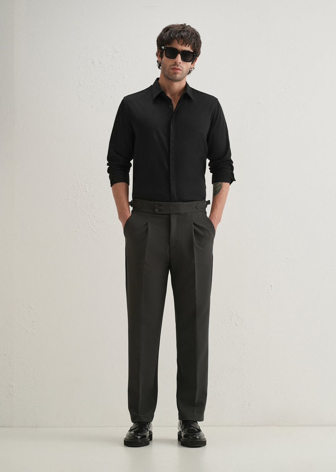 Straight Fit Men Black Trousers