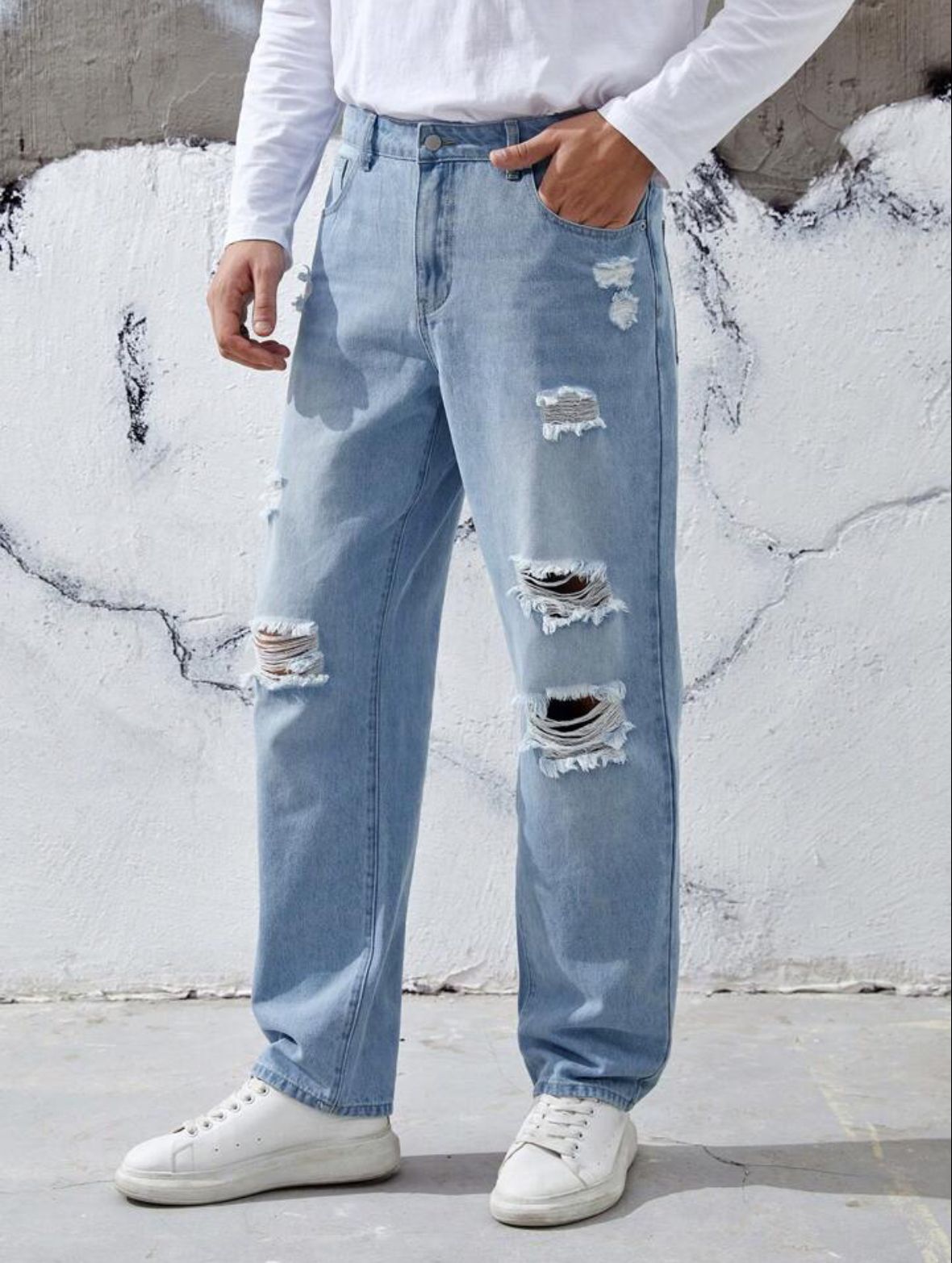 Men Regular Mid Rise Light Blue Jeans