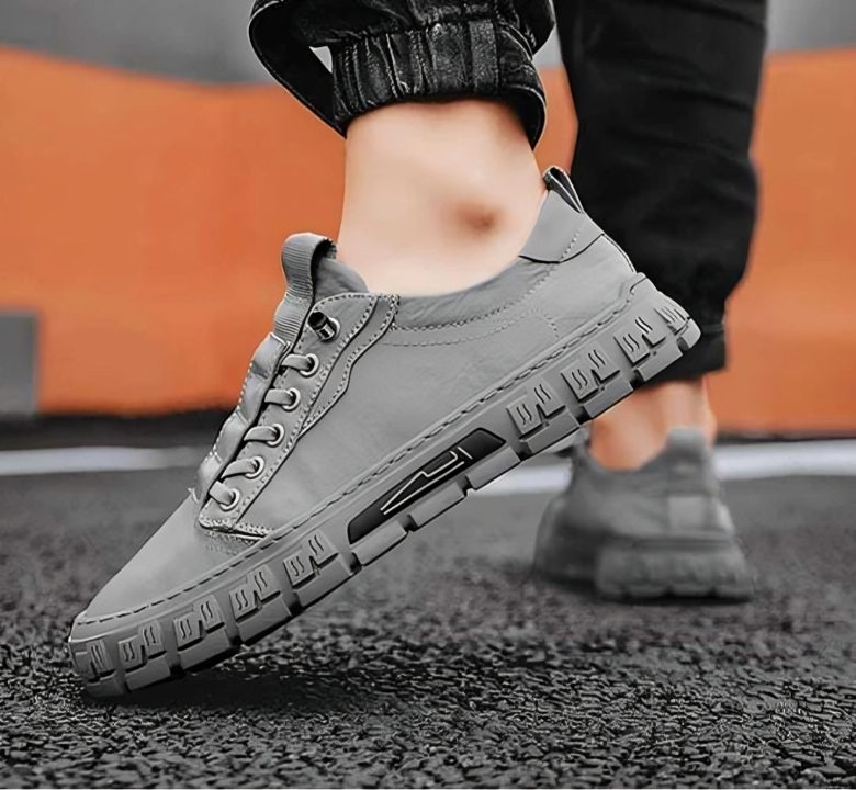 Casual Shoes Outdoor Shoes For Boys Sneakers For Men
